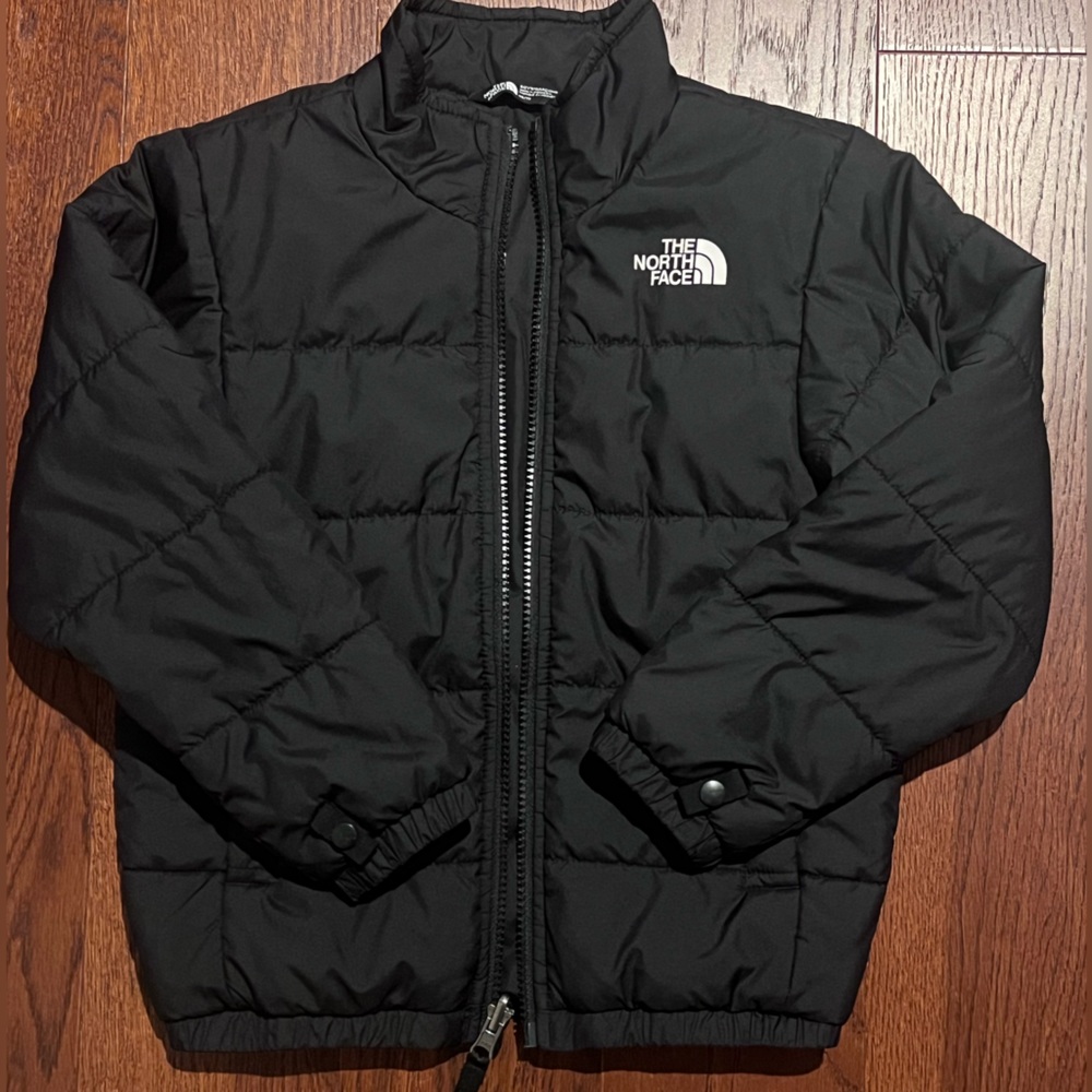 Gently used, EUC Northface Jacket. Size 6 (XS)